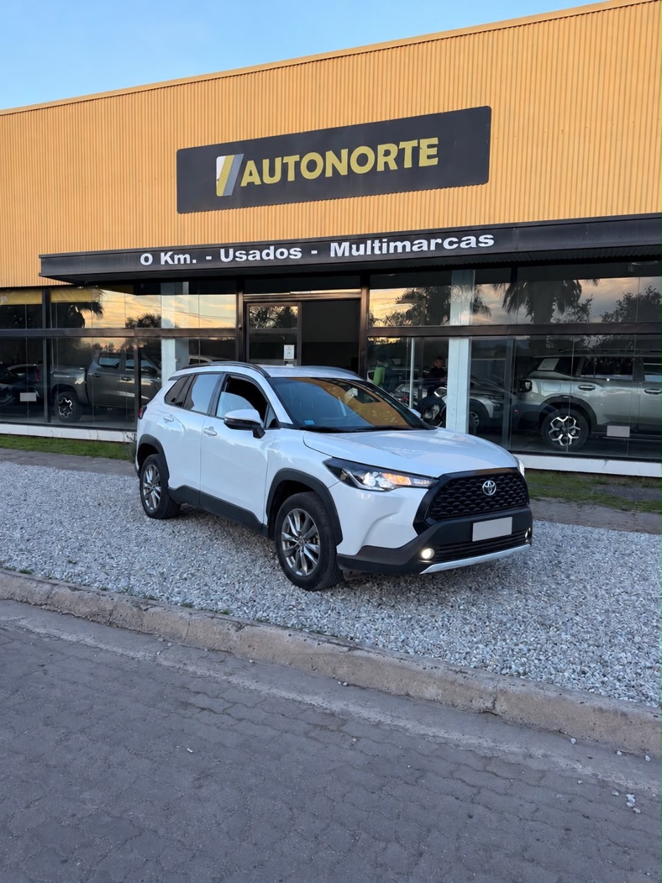 TOYOTA COROLLA CROSS XLI