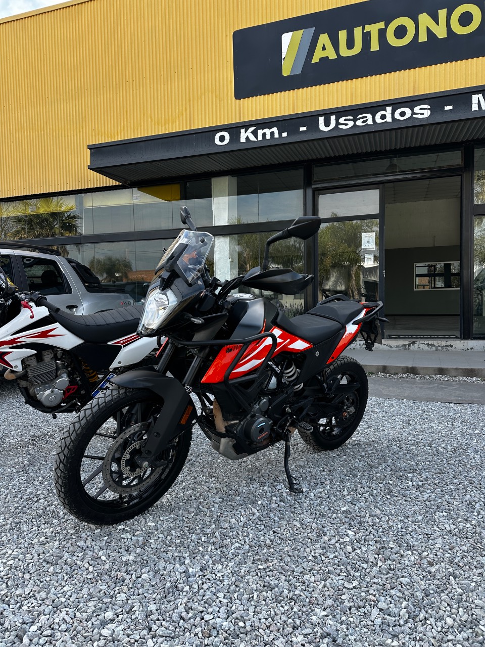 KTM ADVENTURE 250