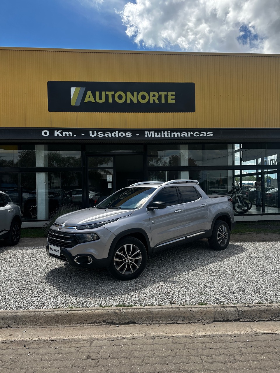 FIAT TORO VOLCANO AT9